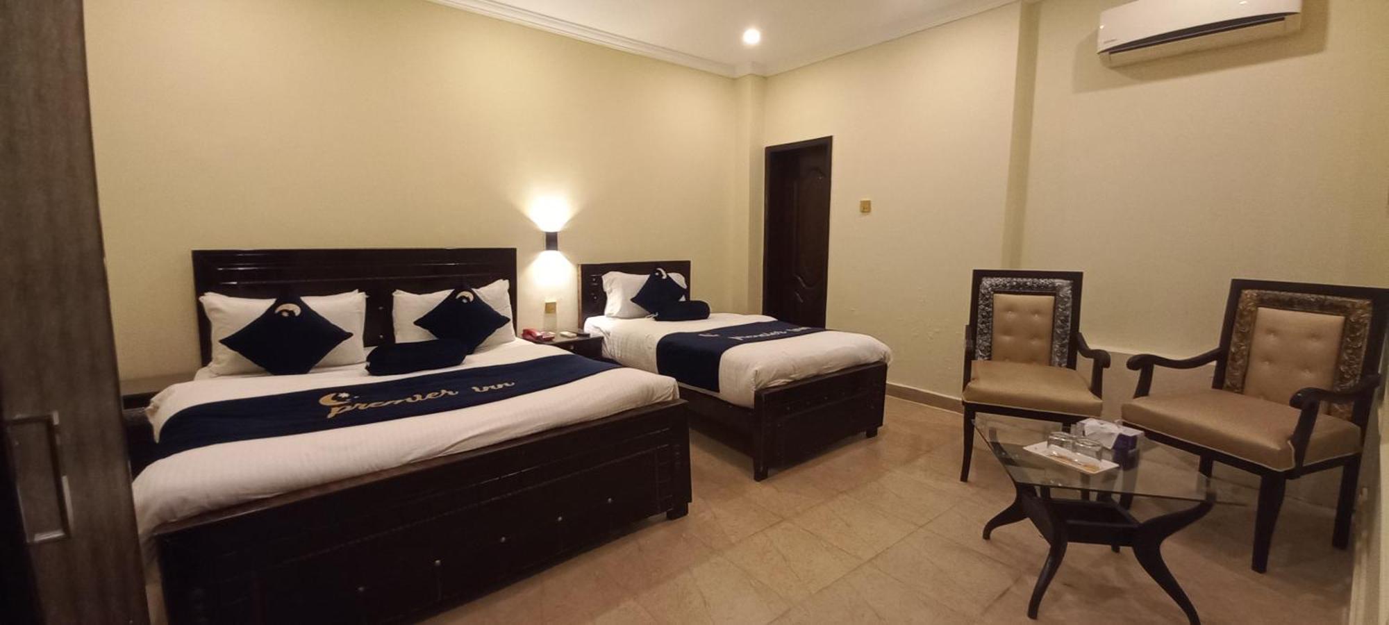 Premier Inn Johar Town Лахор Экстерьер фото