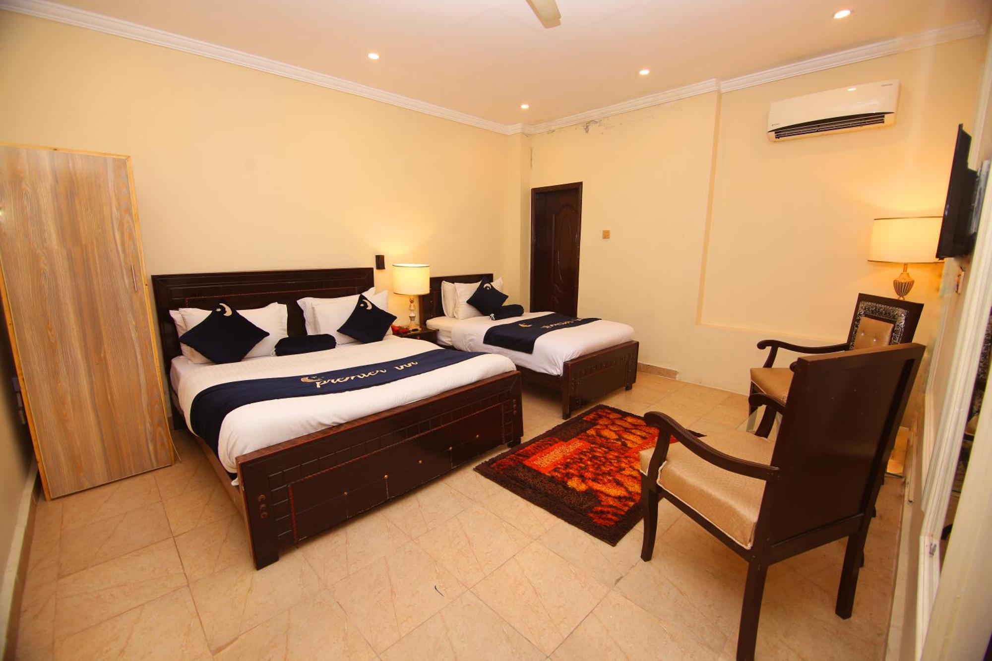 Premier Inn Johar Town Лахор Экстерьер фото